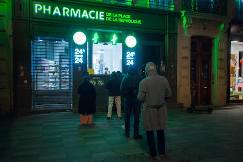 Pendant le couvre-feu, pouvez-vous vous rendre à votre pharmacie après 18 heures ?